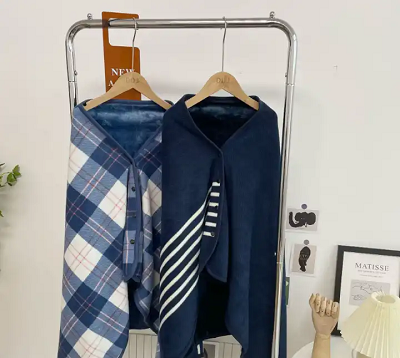 Nešiojama pečių antklodė