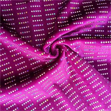 Ištemptas dengtas paauksuotas audinys